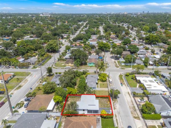2121 NW 86th Ter, Unincorporated Dade County, Florida 33147, image 2