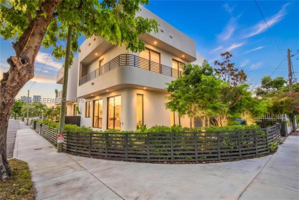 1001 SW 10th Ave, Miami, Florida 33130, image 1