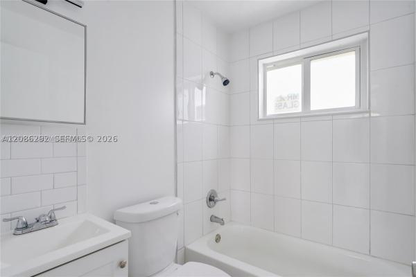 Braddock, 1630 NW 18th St #5, Miami, Florida 33125, image 3
