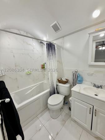 8095 NW 8th St #402, Unincorporated Dade County, Florida 33126, image 1