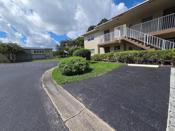 Oriole Gardens 2, 601 NW 79th Ave #101, Margate, Florida 33063, image 1
