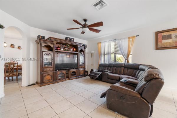 Antigua At Oasis, 3379 NE 1st St, Homestead, Florida 33033, image 3