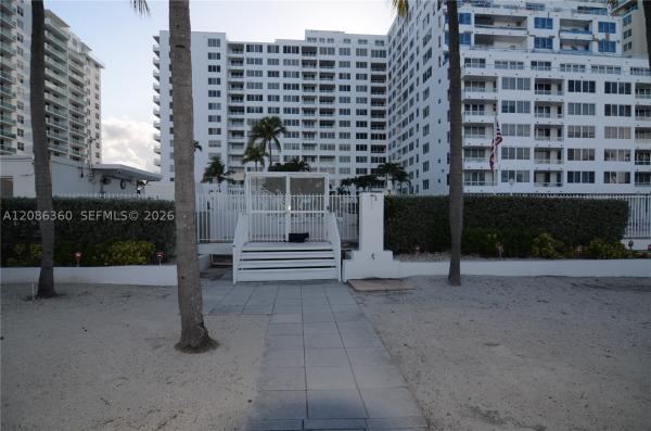 The Carriage Club, 5005 Collins Ave #1023, Miami Beach, Florida 33140, image 2