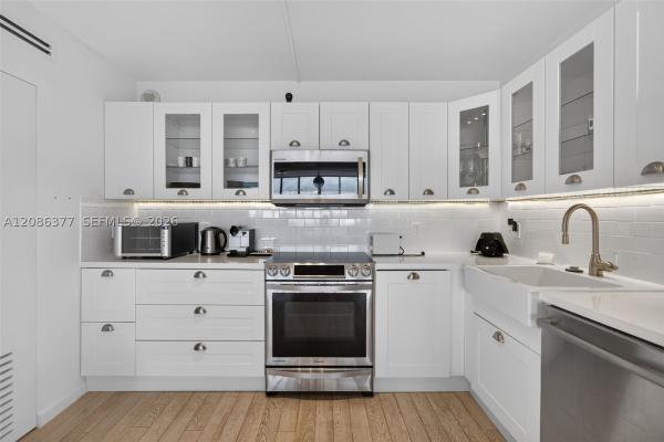 Bayview Towers North, 2150 Sans Souci Blvd #D1, North Miami, Florida 33181, image 3