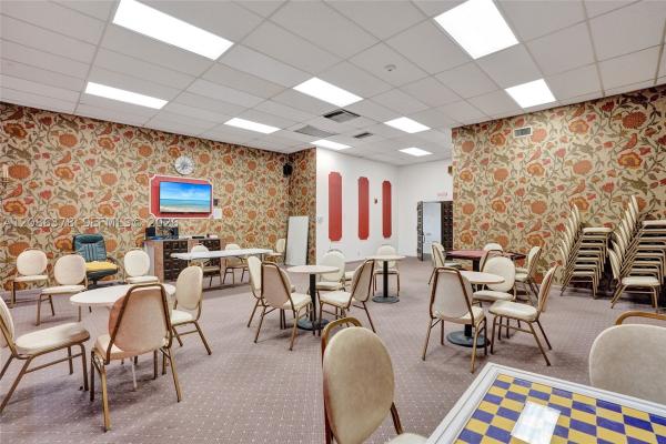 Castle Gardens, 2271 NW 48th Ter #105, Lauderhill, Florida 33313, image 2