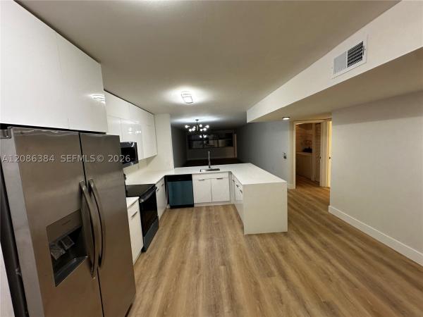 Sunrise Lakes 4, 2560 NW 103rd Ave #402, Sunrise, Florida 33322, image 3