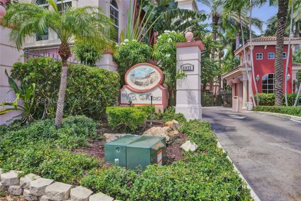 Villa Medici, 1033 NE 17th Way #1804, Fort Lauderdale, Florida 33304, image 3