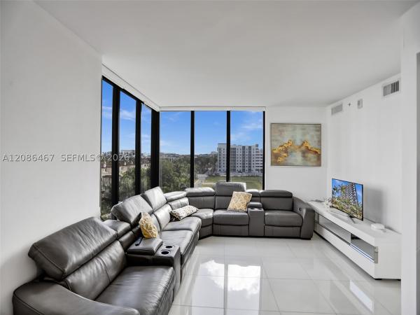 5252 Paseo At Downtown Doral, 5252 NW 85th Ave #401, Doral, Florida 33166, image 3