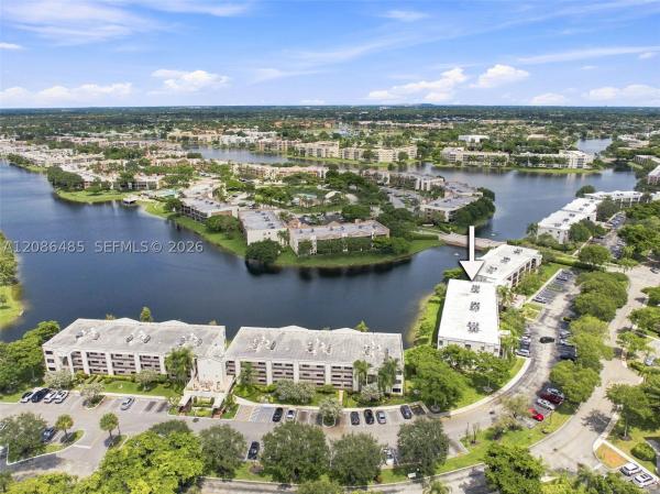 10668 W Clairmont Cir #303, Tamarac, Florida 33321, image 3