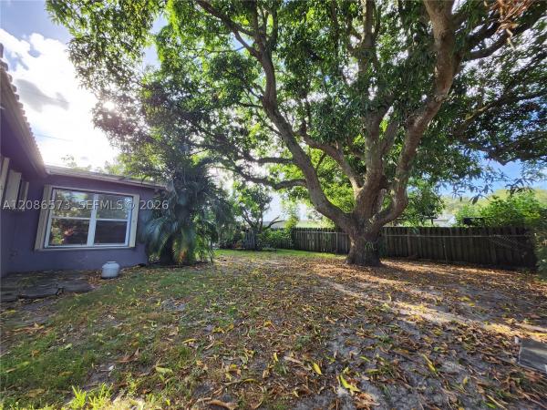 Driftwood Plaza, 6570 Thomas St #-, Hollywood, Florida 33024, image 1