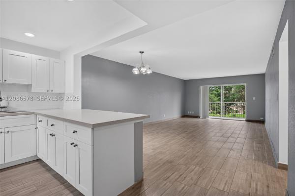 Foxwood Hollow At Coral Springs, 2980 Riverside Dr #227-3, Coral Springs, Florida 33065, image 3