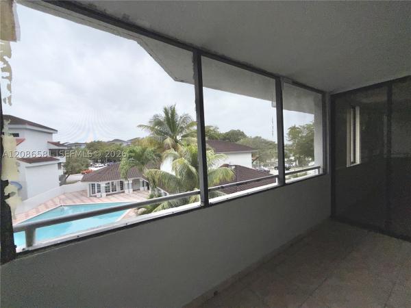 8205 SW 152nd Ave #F-310, Unincorporated Dade County, Florida 33193, image 3