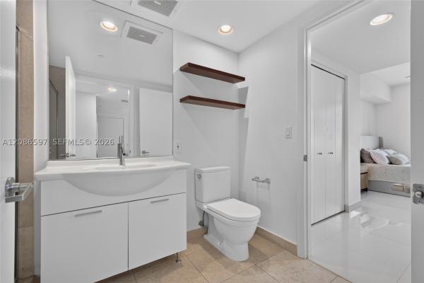 Icon Brickell Tower 1, 475 Brickell Ave #4613, Miami, Florida 33131, image 3