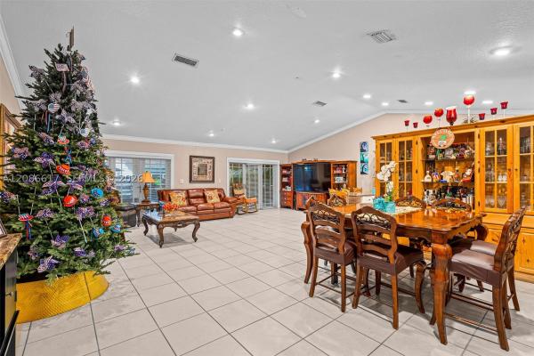 12855 SW 116th St, Unincorporated Dade County, Florida 33186, image 2