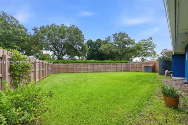 Plantation Park, 341 SW 54th Ave, Plantation, Florida 33317, image 2
