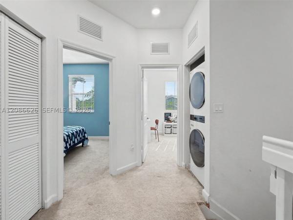 Viewpoint At Vista Lago, 20374 NW 4th Path, Miami Gardens, Florida 33169, image 2