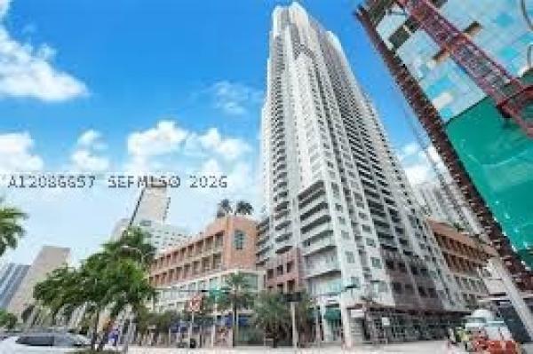 Vizcayne North, 244 Biscayne Blvd #352, Miami, Florida 33132, image 2