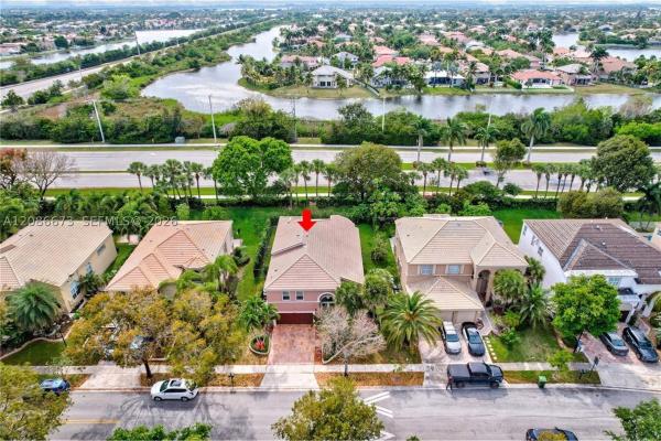 Lido Isles, 1500 SW 171st Ter, Pembroke Pines, Florida 33027, image 3