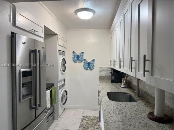 Moon Tower, 5033 NW 7th St #312, Miami, Florida 33126, image 3