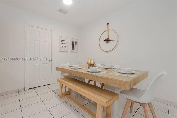 815 SW 6th Ave, Hallandale Beach, Florida 33009, image 2