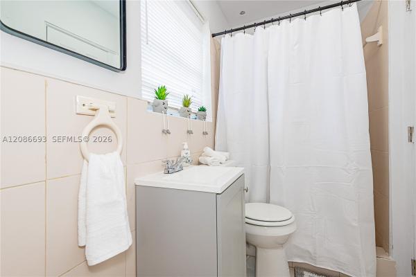 815 SW 6th Ave, Hallandale Beach, Florida 33009, image 3