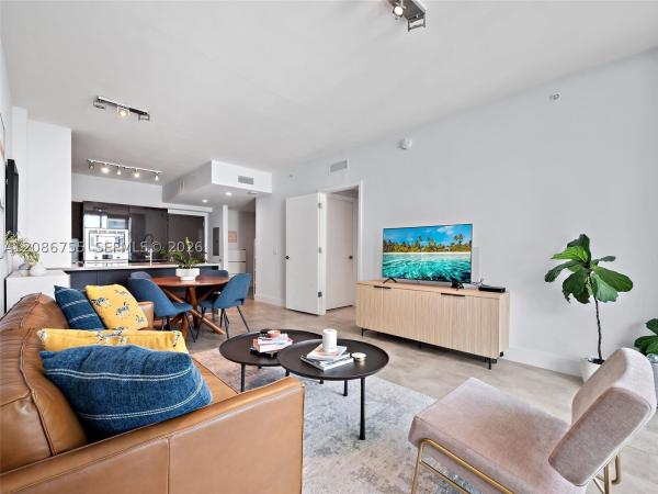 The Bond On Brickell, 1080 Brickell Ave #1403, Miami, Florida 33131, image 3