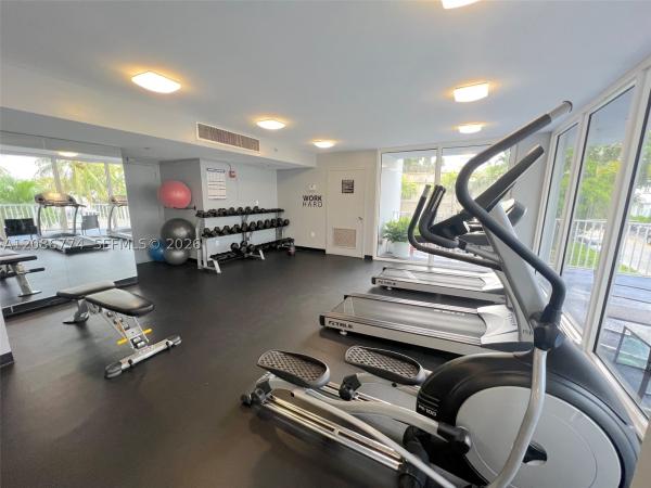 The Islander, 1255 Collins Ave #604, Miami Beach, Florida 33139, image 3