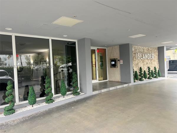 The Islander, 1255 Collins Ave #604, Miami Beach, Florida 33139, image 1