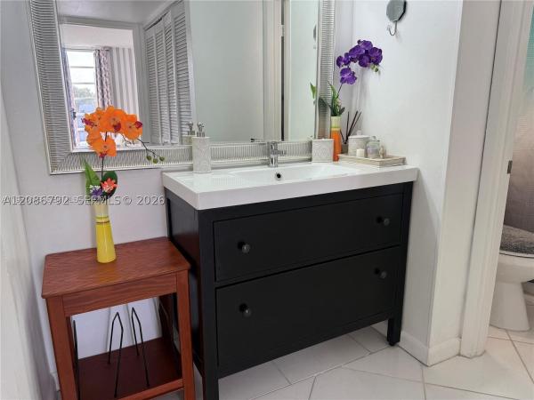 8821 W Flagler St #411, Unincorporated Dade County, Florida 33174, image 3
