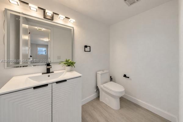 Sun Haven Towers, 1720 Jefferson St #511, Hollywood, Florida 33020, image 2