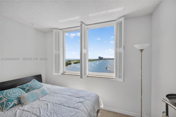 Arlen House West, 500 Bayview Dr #1420, Sunny Isles Beach, Florida 33160, image 3