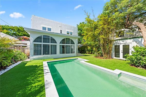 Biltmore, 178 NE 45th St, Miami, Florida 33137, image 1