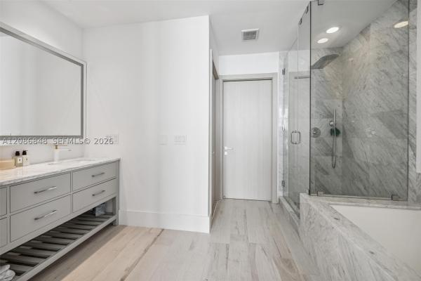 Gran Paraiso, 480 NE 31st St #3501, Miami, Florida 33137, image 2