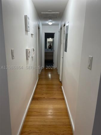 2375 NE 185th St, Unincorporated Dade County, Florida 33180, image 2