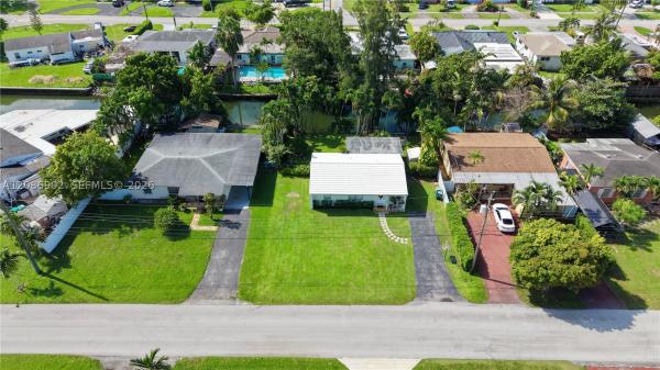 7330 SW 36th St, Unincorporated Dade County, Florida 33155, image 1