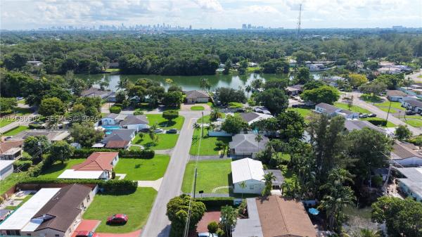 7330 SW 36th St, Unincorporated Dade County, Florida 33155, image 3