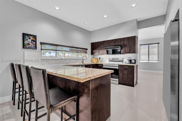 Regents Park, 10301 Panama St, Cooper City, Florida 33026, image 1