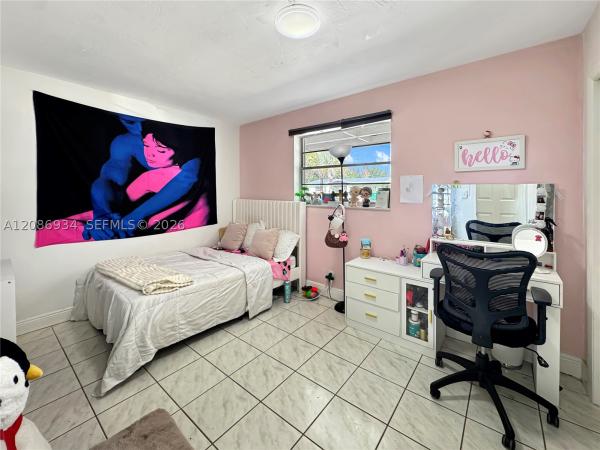 Silver Lake, 5220 SW 57th St, Davie, Florida 33314, image 2