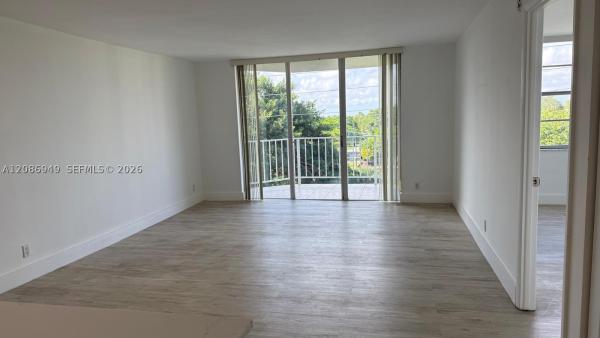 Gateway House North, 16740 NE 9th Ave #409, North Miami Beach, Florida 33162, image 3
