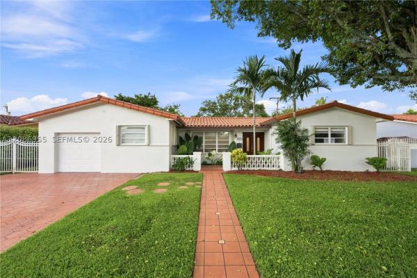 1811 SW 99th Ave, Unincorporated Dade County, Florida 33165, image 1