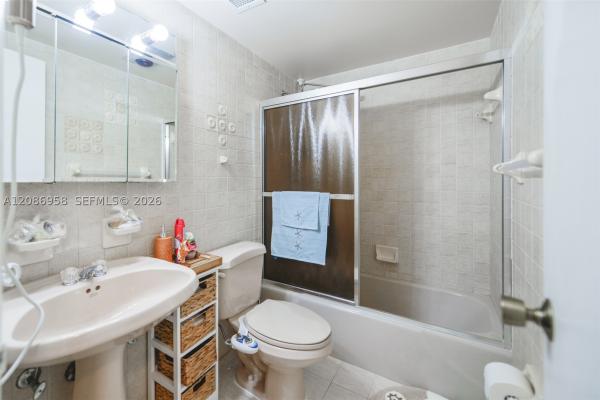 The Hemispheres, 1950 S Ocean Dr #18B, Hallandale Beach, Florida 33009, image 3