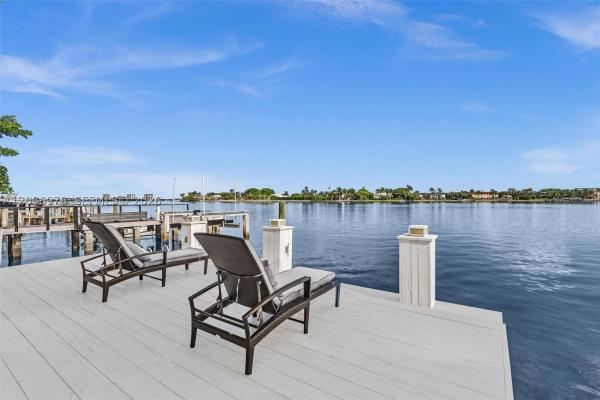 Biscayne Beach, 1405 Stillwater Dr, Miami Beach, Florida 33141, image 2