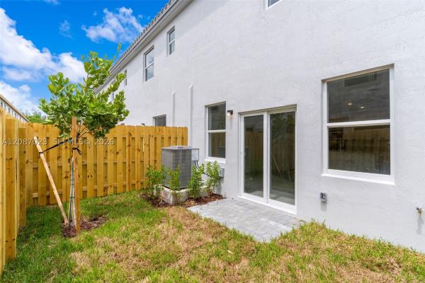 1125 SE 3rd St, Florida City, Florida 33034, image 1