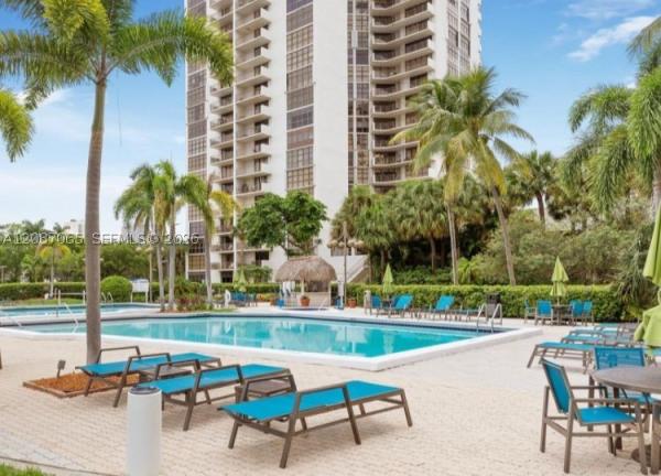 The Clipper At Biscayne Cove, 18151 NE 31st Ct #1005, Aventura, Florida 33160, image 1