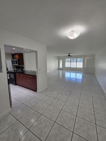 Sutton House, 1885 NE 121st St #8, North Miami, Florida 33181, image 2
