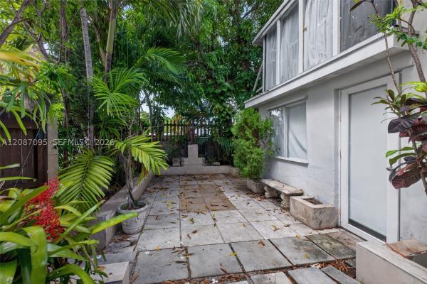 1055 SW 12th St #1, Miami, Florida 33129, image 1