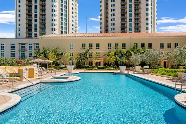7350 SW 89th St #411S, Unincorporated Dade County, Florida 33156, image 1