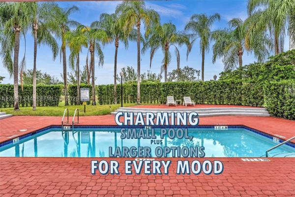 LakeView Club, 2881 N Oakland Forest Dr #113, Oakland Park, Florida 33309, image 2