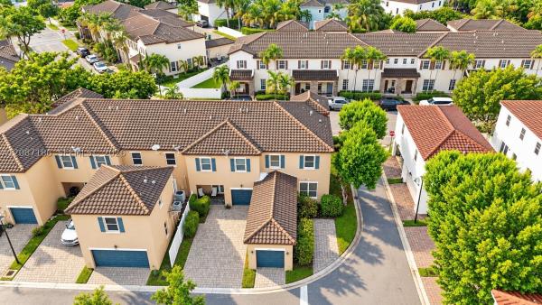 9041 SW 169th Path, Unincorporated Dade County, Florida 33196, image 1