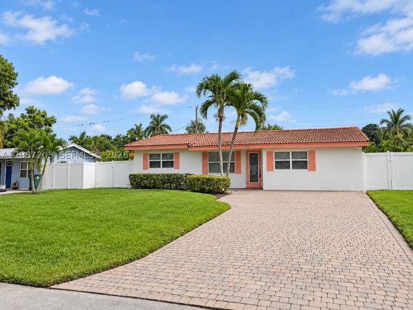 Spanish Village, 148 NW 8th St, Boca Raton, Florida 33432, image 2